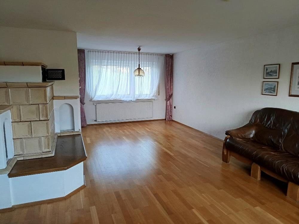 Prodej domu 214 m², pozemek 574 m², Bad Hersfeld, Hessen Prodej domu 214 m², pozemek 574 m², Bad Hersfeld, Hessen