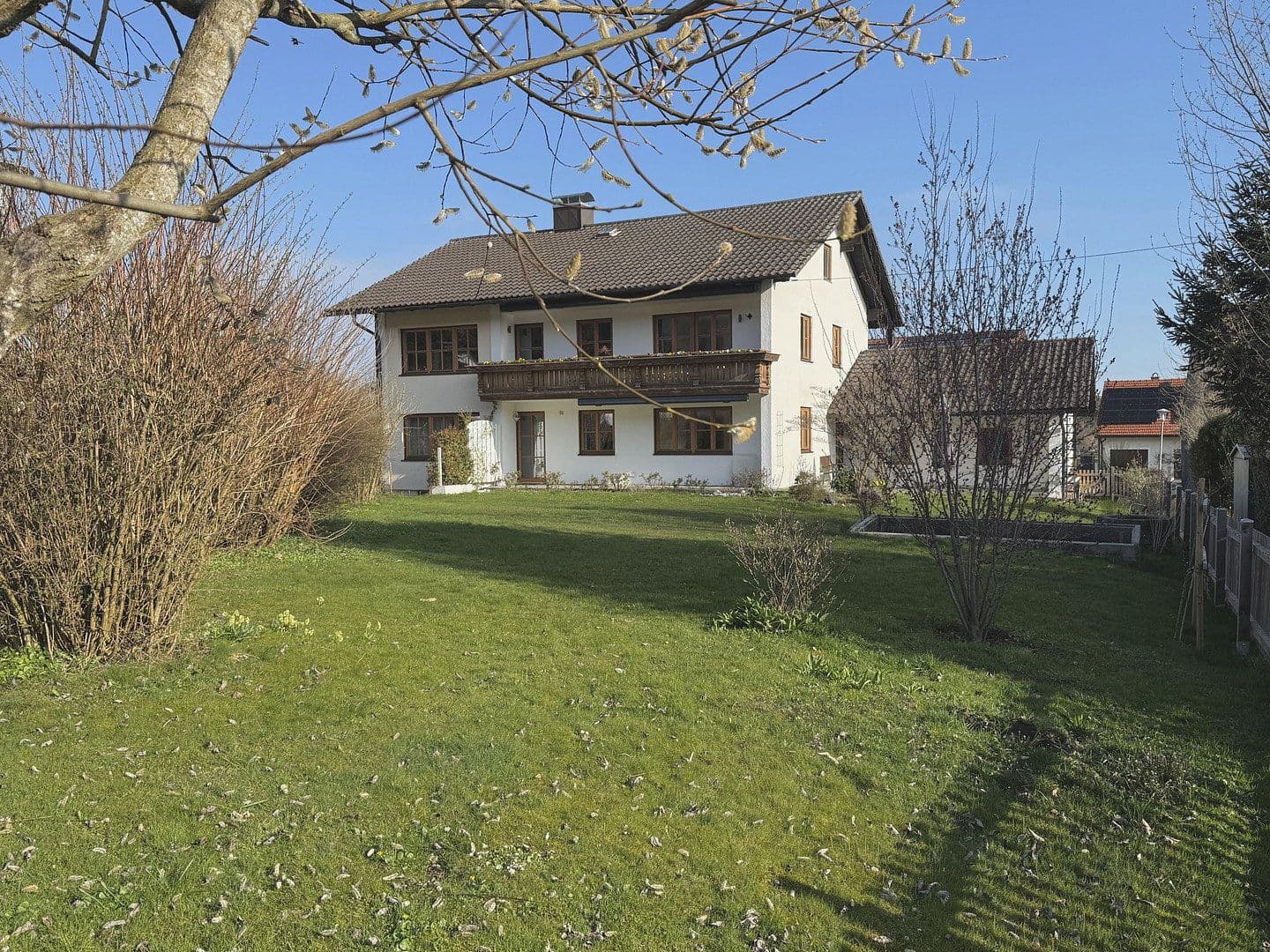 Prodej domu 209 m², pozemek 1.117 m², Frühlingstraße 8, Teisendorf, Bavorsko Prodej domu 209 m², pozemek 1.117 m², Frühlingstraße 8, Teisendorf, Bavorsko