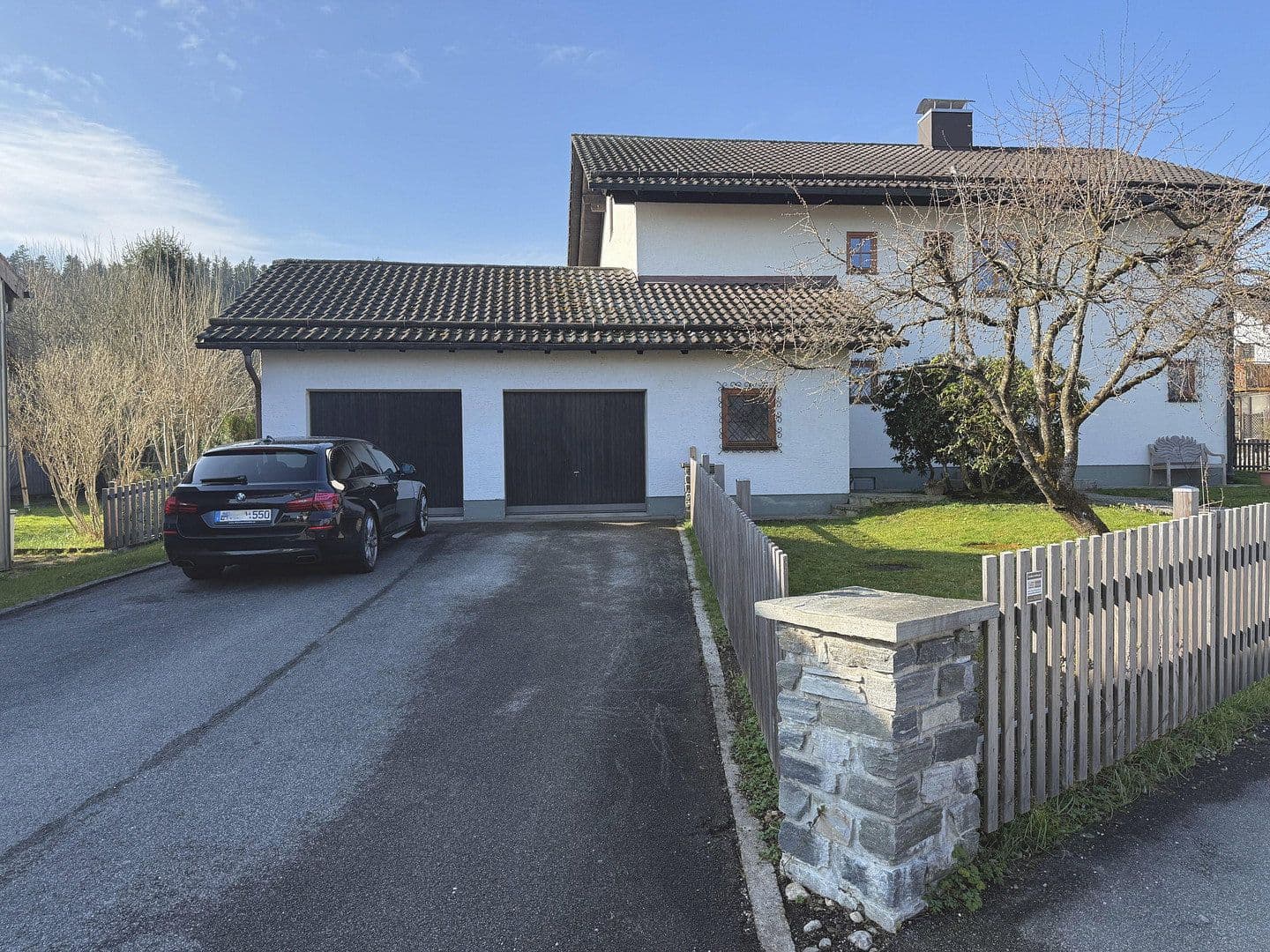 Prodej domu 209 m², pozemek 1.117 m², Frühlingstraße 8, Teisendorf, Bavorsko Prodej domu 209 m², pozemek 1.117 m², Frühlingstraße 8, Teisendorf, Bavorsko