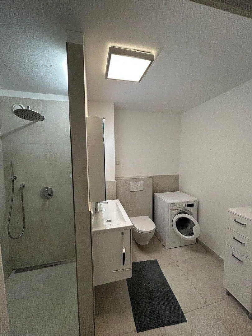 Prodej bytu 3+kk 115 m², Berlin, Berlín Prodej bytu 3+kk 115 m², Berlin, Berlín