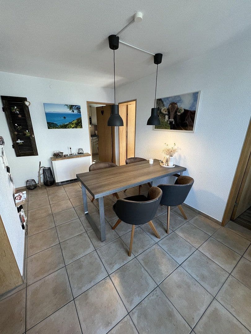 Prodej bytu 3+kk 81 m², Wunnensteinstraße 1, Allmersbach im Tal, Bádensko-Württembersko Prodej bytu 3+kk 81 m², Wunnensteinstraße 1, Allmersbach im Tal, Bádensko-Württembersko