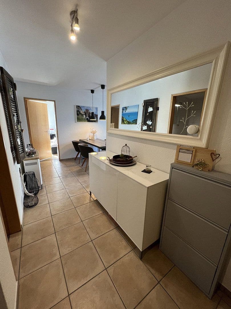 Prodej bytu 3+kk 81 m², Wunnensteinstraße 1, Allmersbach im Tal, Bádensko-Württembersko Prodej bytu 3+kk 81 m², Wunnensteinstraße 1, Allmersbach im Tal, Bádensko-Württembersko