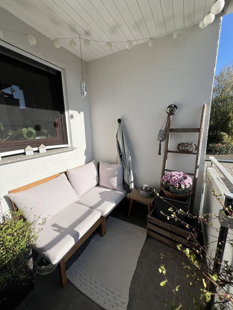 Prodej bytu 3+kk 81 m², Wunnensteinstraße 1, Allmersbach im Tal, Bádensko-Württembersko Prodej bytu 3+kk 81 m², Wunnensteinstraße 1, Allmersbach im Tal, Bádensko-Württembersko