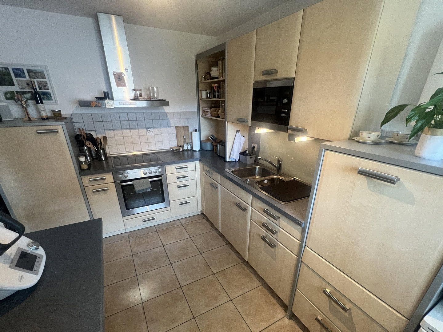 Prodej bytu 3+kk 81 m², Wunnensteinstraße 1, Allmersbach im Tal, Bádensko-Württembersko Prodej bytu 3+kk 81 m², Wunnensteinstraße 1, Allmersbach im Tal, Bádensko-Württembersko