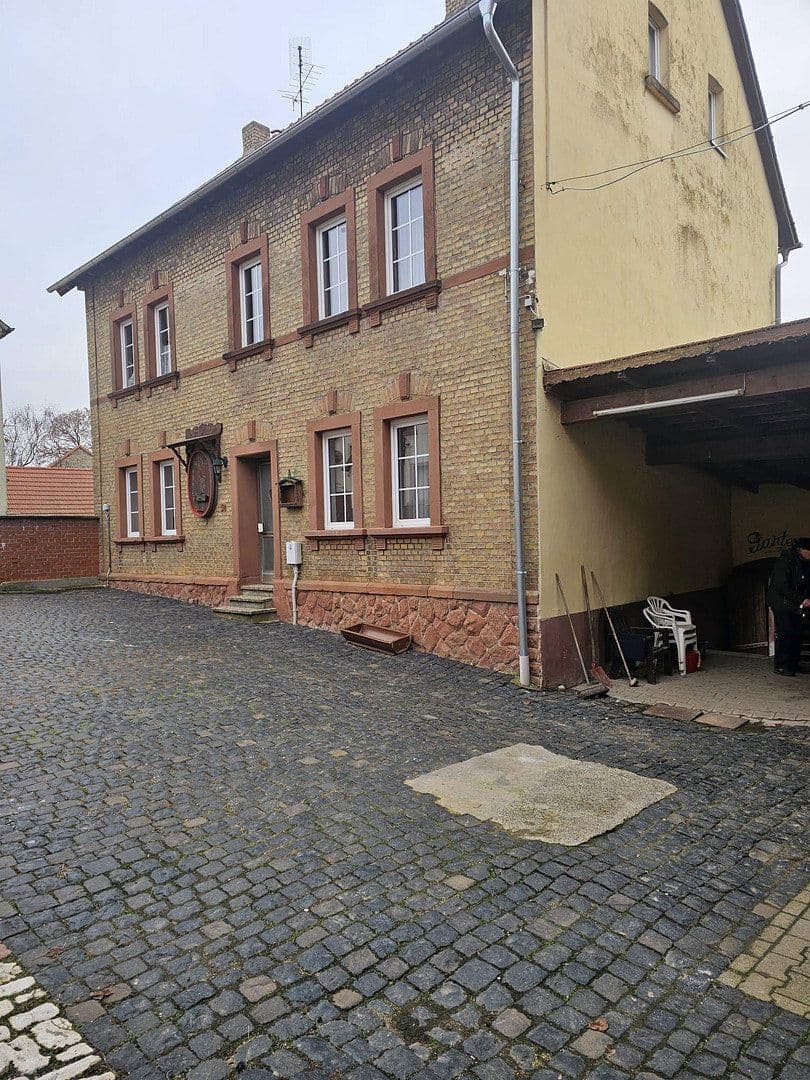 Prodej domu 160 m², pozemek 906 m², Hauptstraße 50, Mölsheim, Porýní-Falc Prodej domu 160 m², pozemek 906 m², Hauptstraße 50, Mölsheim, Porýní-Falc