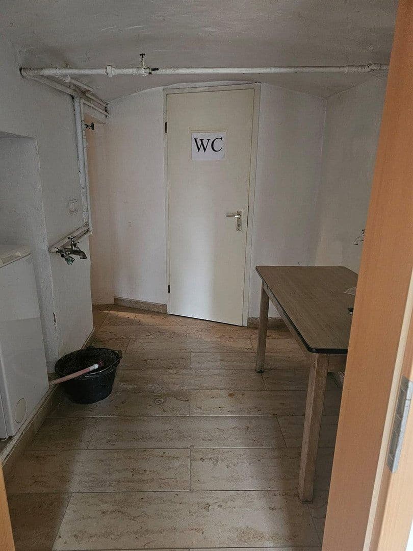 Prodej domu 160 m², pozemek 906 m², Hauptstraße 50, Mölsheim, Porýní-Falc Prodej domu 160 m², pozemek 906 m², Hauptstraße 50, Mölsheim, Porýní-Falc