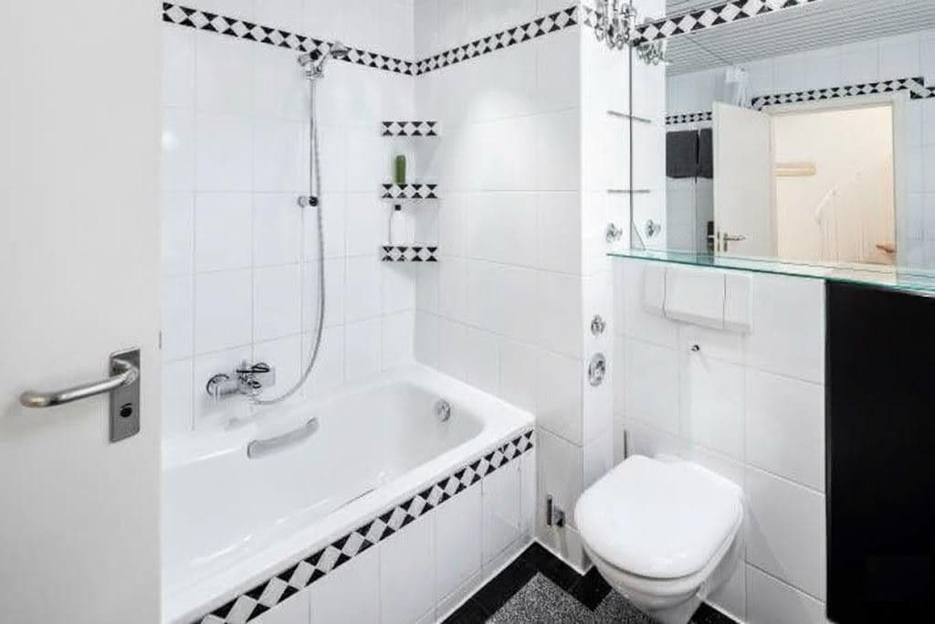 Prodej bytu 3+1 100 m², Hamburg, Hamburg Prodej bytu 3+1 100 m², Hamburg, Hamburg