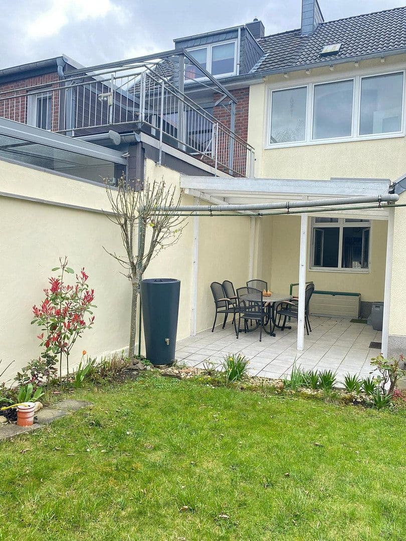 Prodej domu 122 m², pozemek 291 m², Falkenstr. 9, Mönchengladbach, Severní Porýní-Vestfálsko Prodej domu 122 m², pozemek 291 m², Falkenstr. 9, Mönchengladbach, Severní Porýní-Vestfálsko