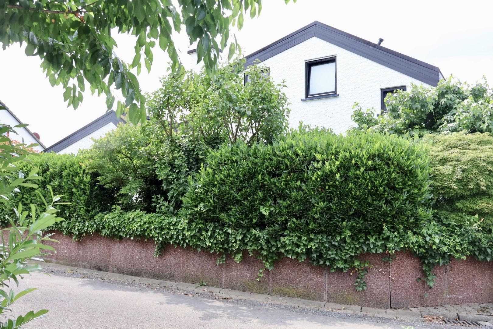 Prodej domu 210 m², pozemek 584 m², Hasselroth, Hessen Prodej domu 210 m², pozemek 584 m², Hasselroth, Hessen