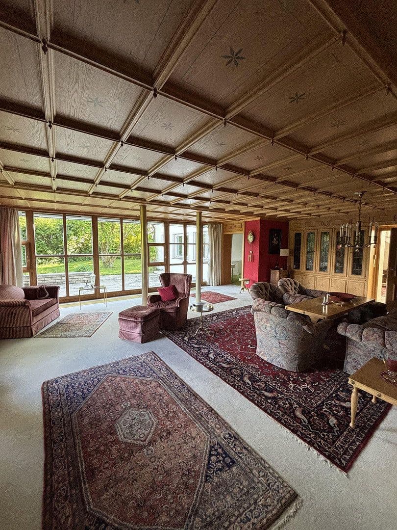 Prodej domu 448 m², pozemek 1.825 m², Neuburg am Inn, Bavorsko Prodej domu 448 m², pozemek 1.825 m², Neuburg am Inn, Bavorsko