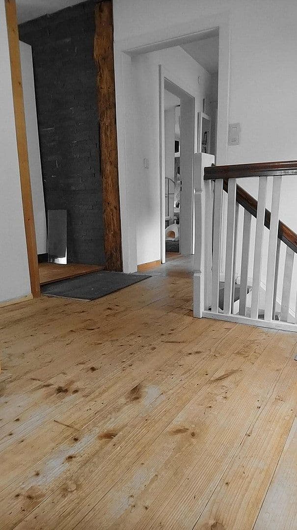 Prodej domu 130 m², pozemek 318 m², Remchingen, Bádensko-Württembersko Prodej domu 130 m², pozemek 318 m², Remchingen, Bádensko-Württembersko