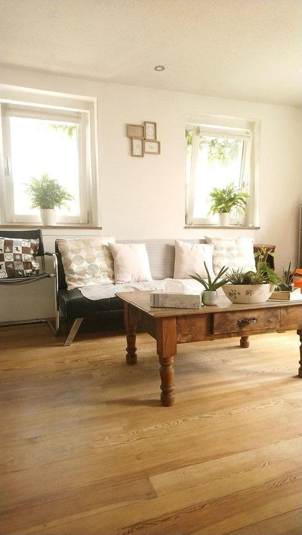 Prodej domu 130 m², pozemek 318 m², Remchingen, Bádensko-Württembersko Prodej domu 130 m², pozemek 318 m², Remchingen, Bádensko-Württembersko