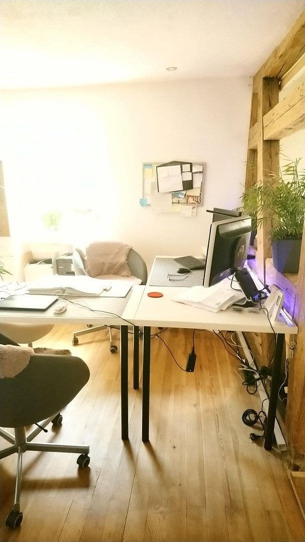 Prodej domu 130 m², pozemek 318 m², Remchingen, Bádensko-Württembersko Prodej domu 130 m², pozemek 318 m², Remchingen, Bádensko-Württembersko