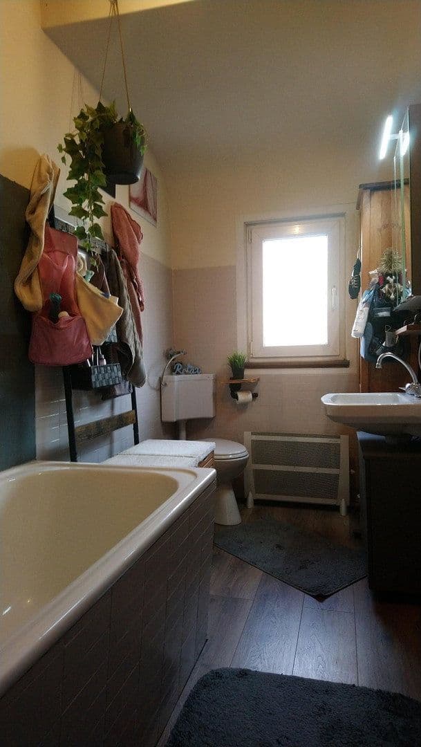 Prodej domu 130 m², pozemek 318 m², Remchingen, Bádensko-Württembersko Prodej domu 130 m², pozemek 318 m², Remchingen, Bádensko-Württembersko