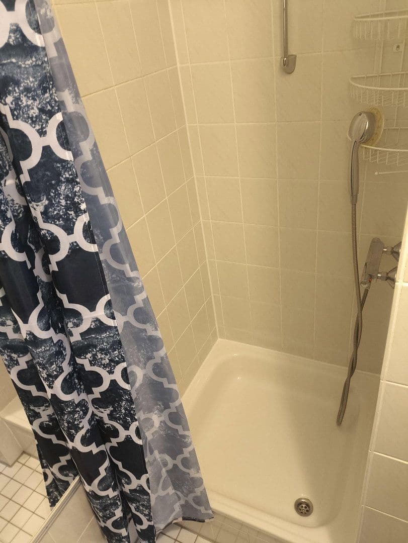 Pronájem bytu 1+1 24 m², Godramsteiner Straße 1, Landau, Porýní-Falc Pronájem bytu 1+1 24 m², Godramsteiner Straße 1, Landau, Porýní-Falc