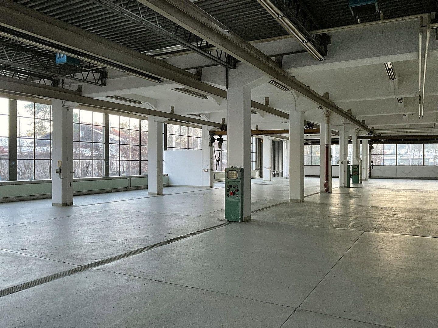 Pronájem nebytového prostoru 1.450 m², Geretsried, Bavorsko Pronájem nebytového prostoru 1.450 m², Geretsried, Bavorsko