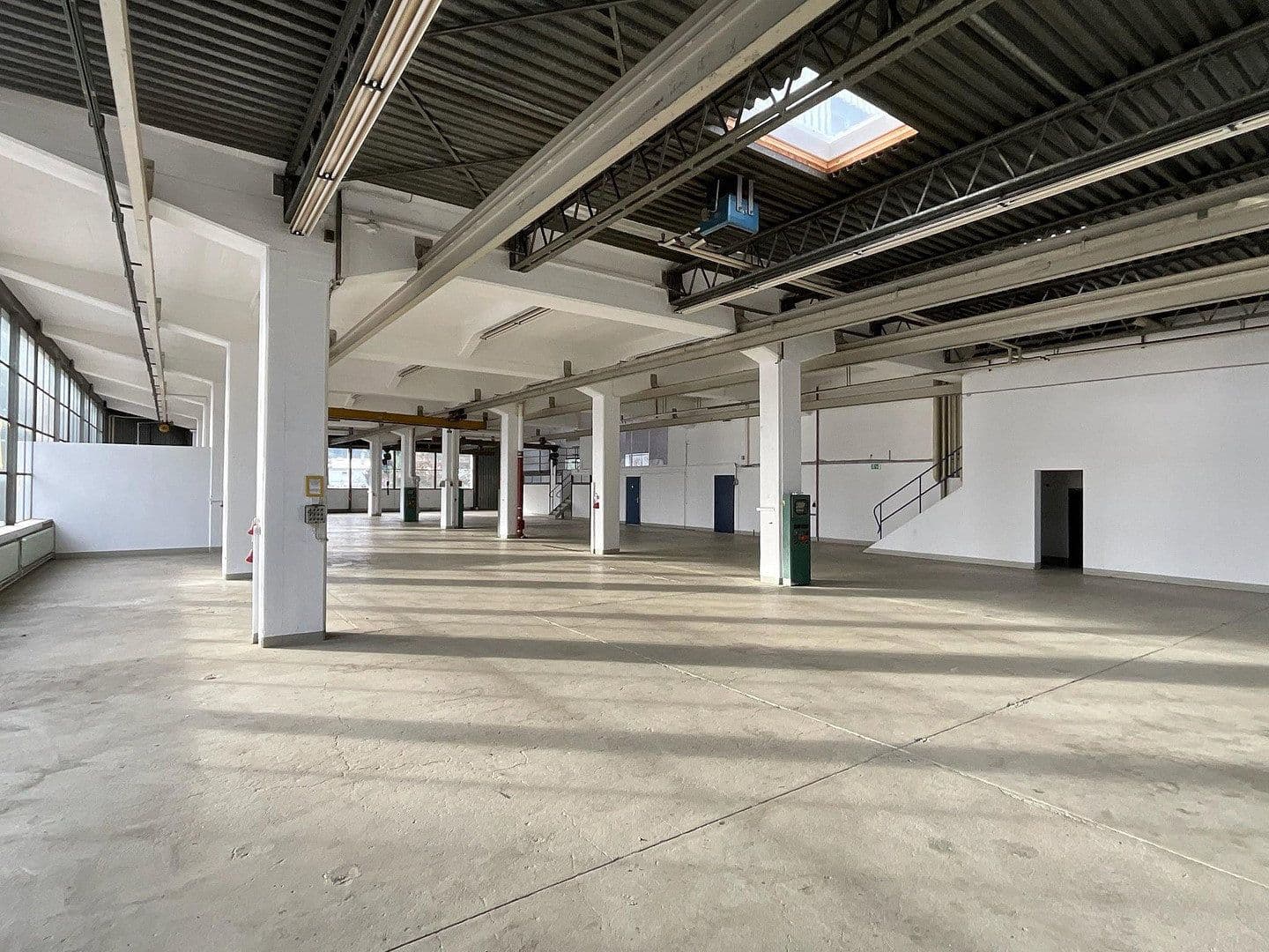 Pronájem nebytového prostoru 1.450 m², Geretsried, Bavorsko Pronájem nebytového prostoru 1.450 m², Geretsried, Bavorsko