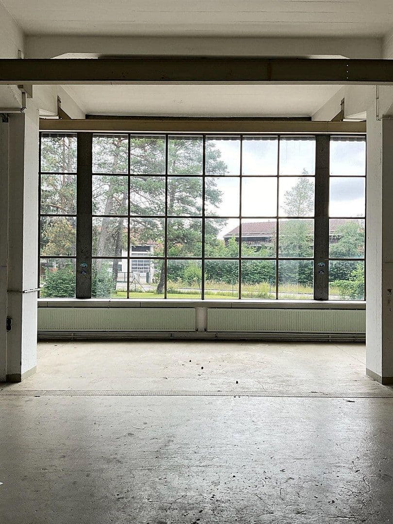 Pronájem nebytového prostoru 1.450 m², Geretsried, Bavorsko Pronájem nebytového prostoru 1.450 m², Geretsried, Bavorsko