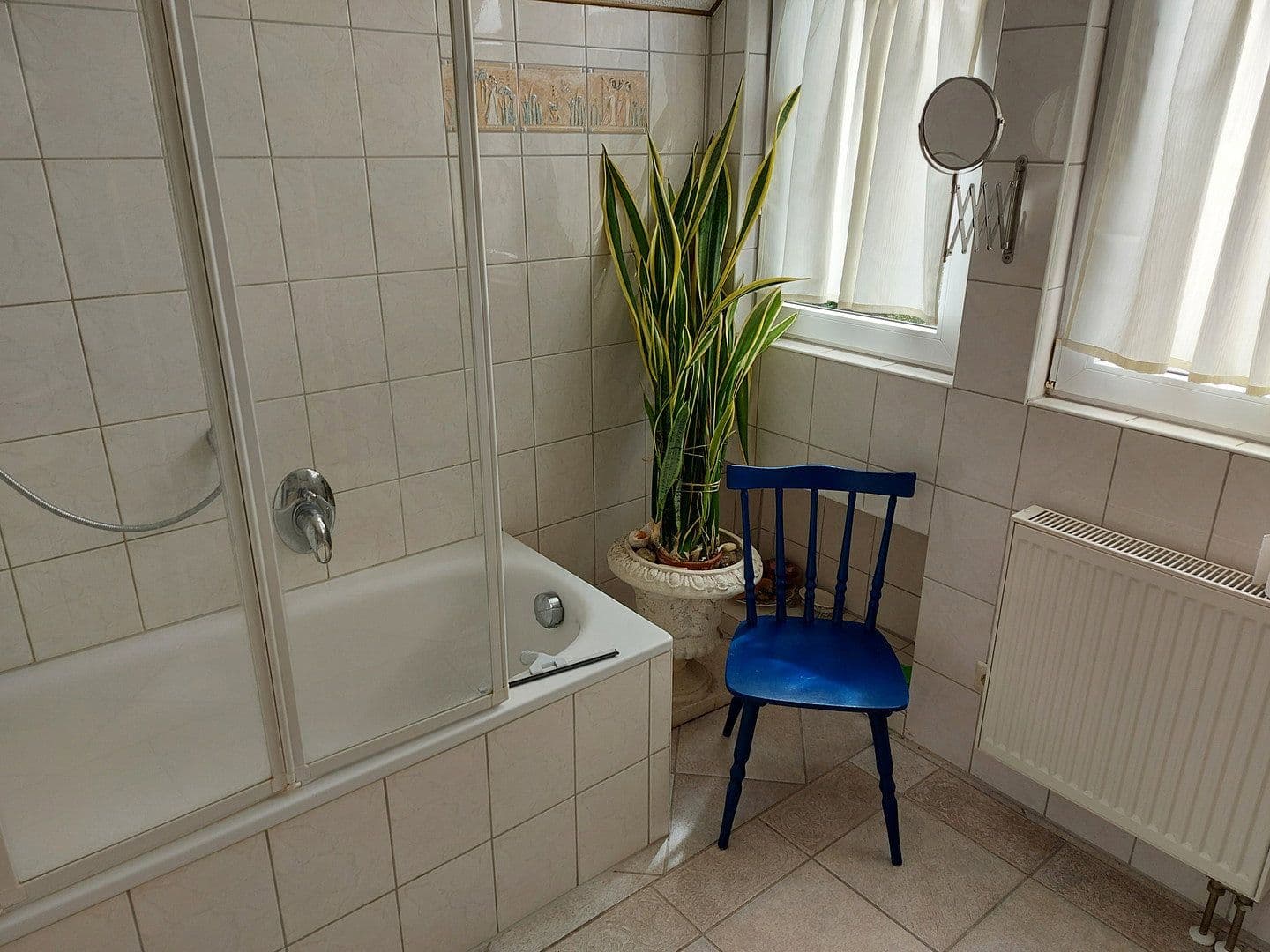 Pronájem bytu 2+1 65 m², Schwalbach am Taunus, Hessen Pronájem bytu 2+1 65 m², Schwalbach am Taunus, Hessen