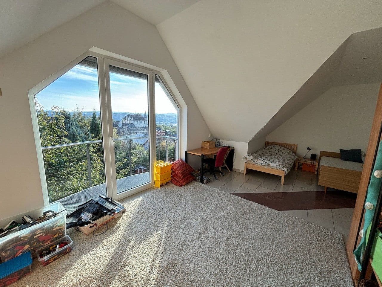 Prodej domu 180 m², pozemek 1.113 m², Dattenberg, Porýní-Falc Prodej domu 180 m², pozemek 1.113 m², Dattenberg, Porýní-Falc