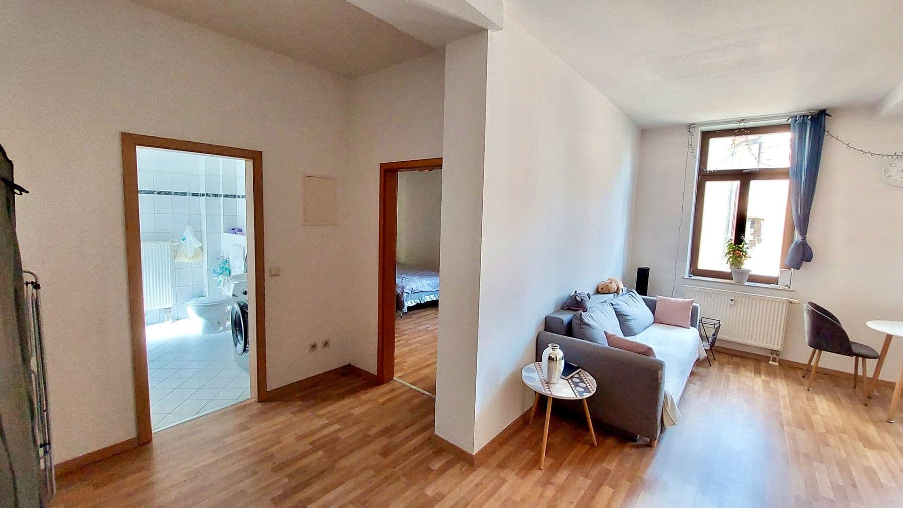 Pronájem bytu 2+1 69 m², Große Ulrichstraße 36, Halle, Sasko-Anhaltsko Pronájem bytu 2+1 69 m², Große Ulrichstraße 36, Halle, Sasko-Anhaltsko