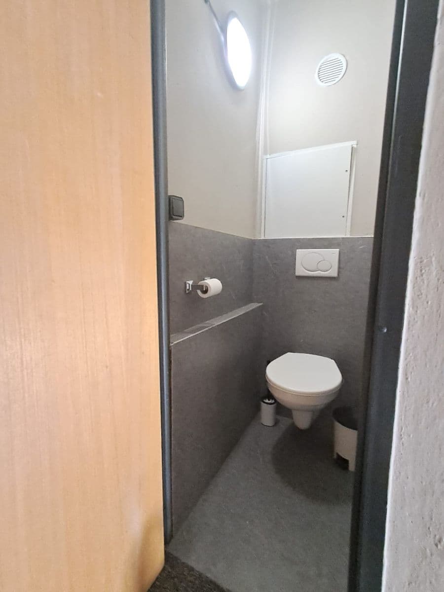 Pronájem bytu 3+kk 68 m², Medveďovej, Petržalka, Bratislavský kraj Pronájem bytu 3+kk 68 m², Medveďovej, Petržalka, Bratislavský kraj