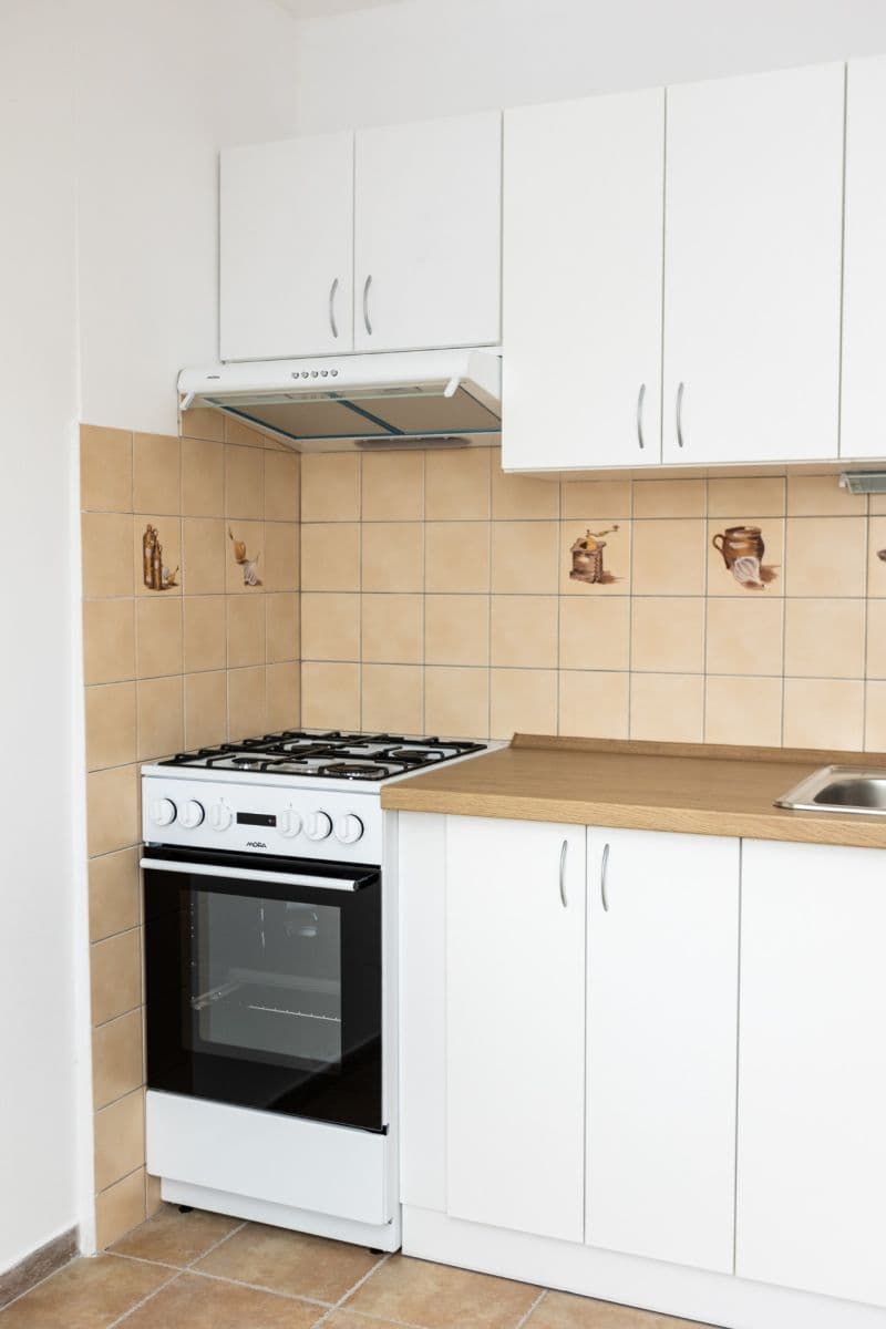 Pronájem bytu 1+1 43 m², Jedlová, Pardubický kraj Pronájem bytu 1+1 43 m², Jedlová, Pardubický kraj