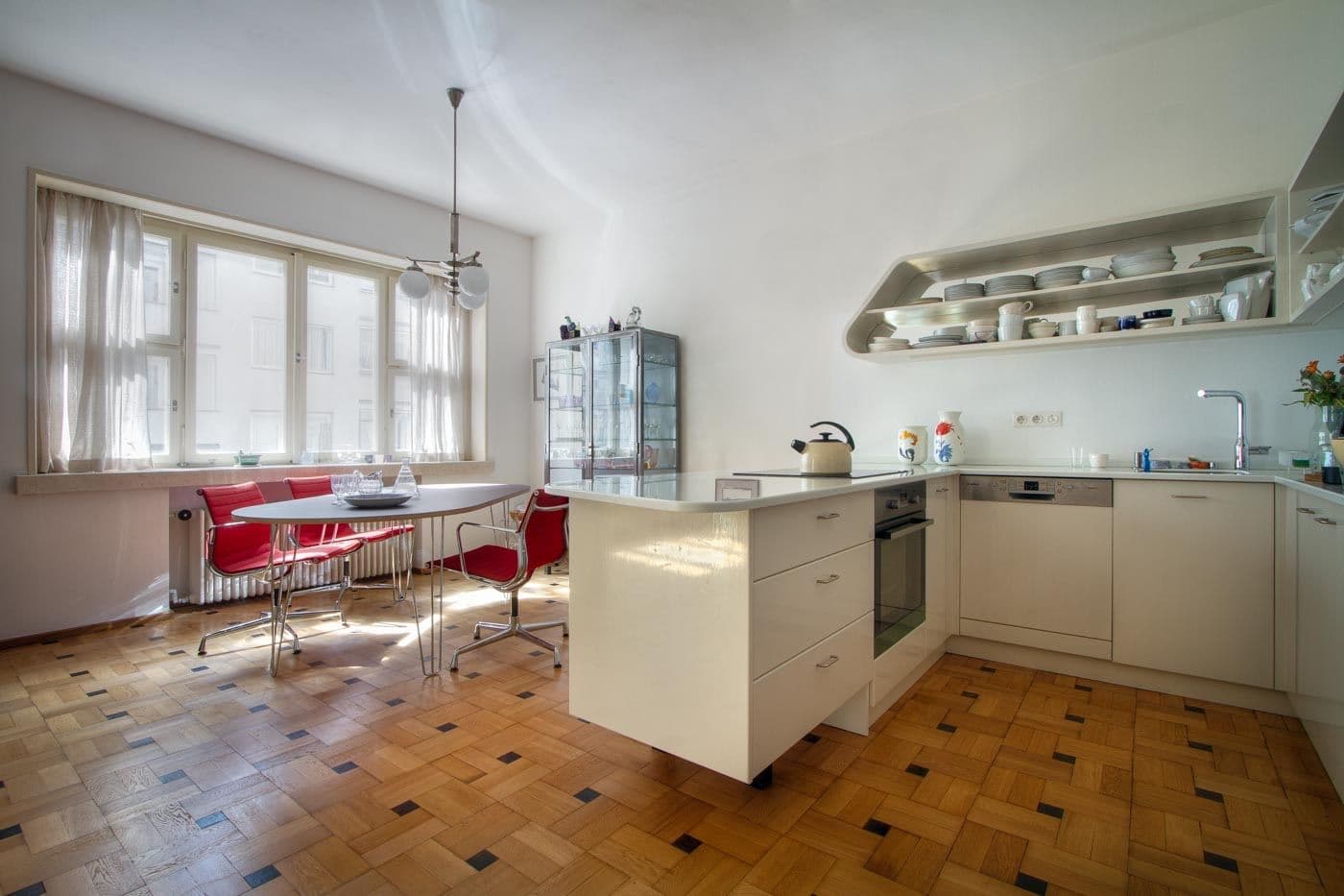 Pronájem bytu 4+1 139 m², U Smaltovny, Praha, Praha Pronájem bytu 4+1 139 m², U Smaltovny, Praha, Praha