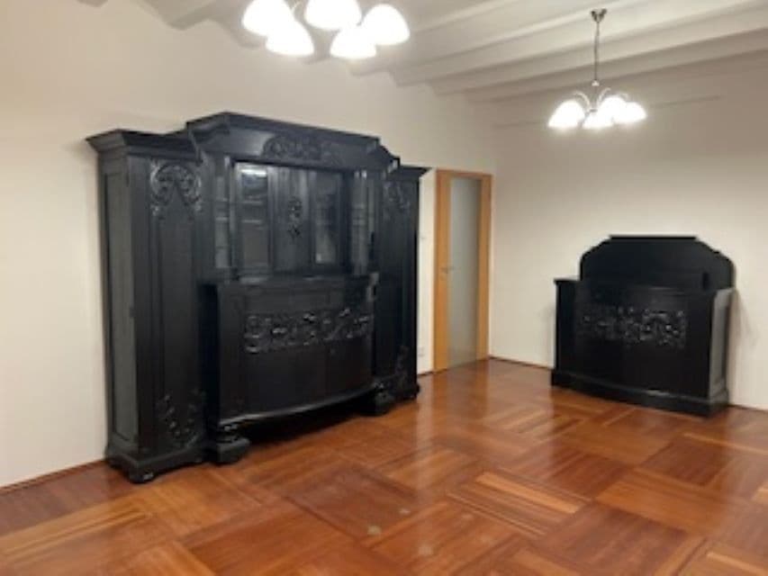 Pronájem bytu 4+1 90 m², Dětská, Praha, Praha Pronájem bytu 4+1 90 m², Dětská, Praha, Praha