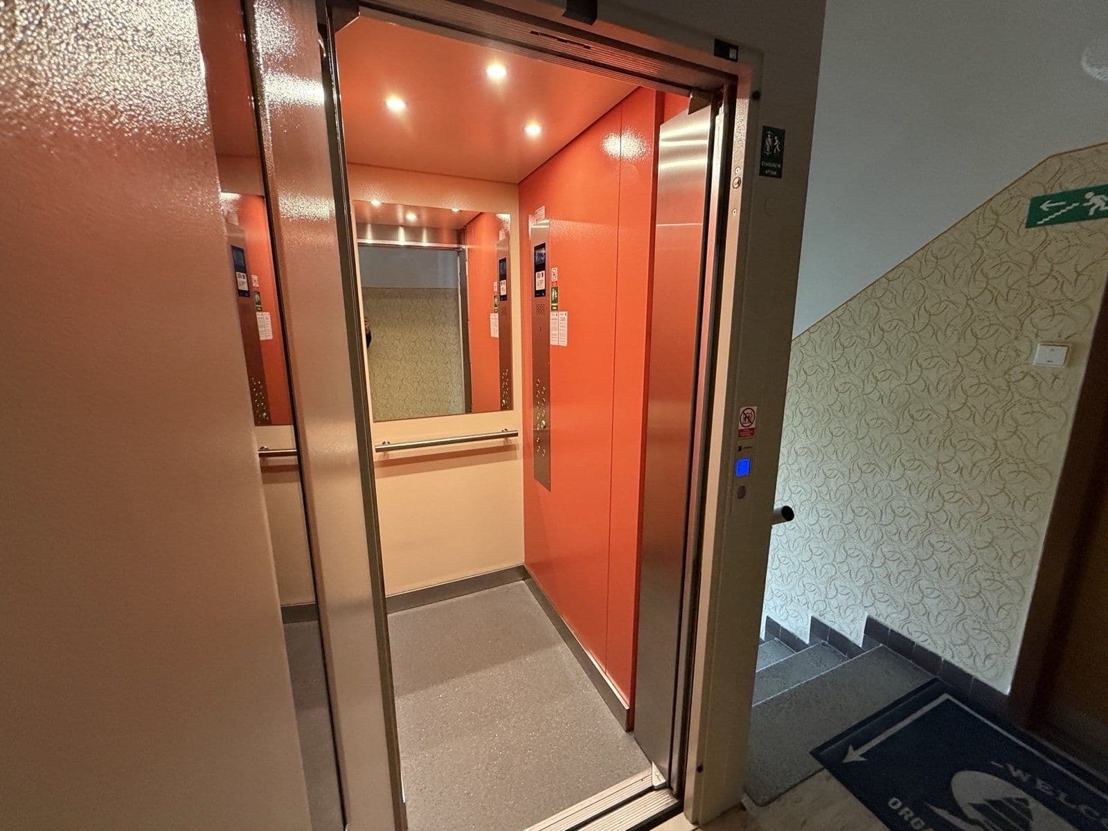 Pronájem bytu 3+1 74 m², I. P. Pavlova, Frýdek-Místek, Moravskoslezský kraj Pronájem bytu 3+1 74 m², I. P. Pavlova, Frýdek-Místek, Moravskoslezský kraj