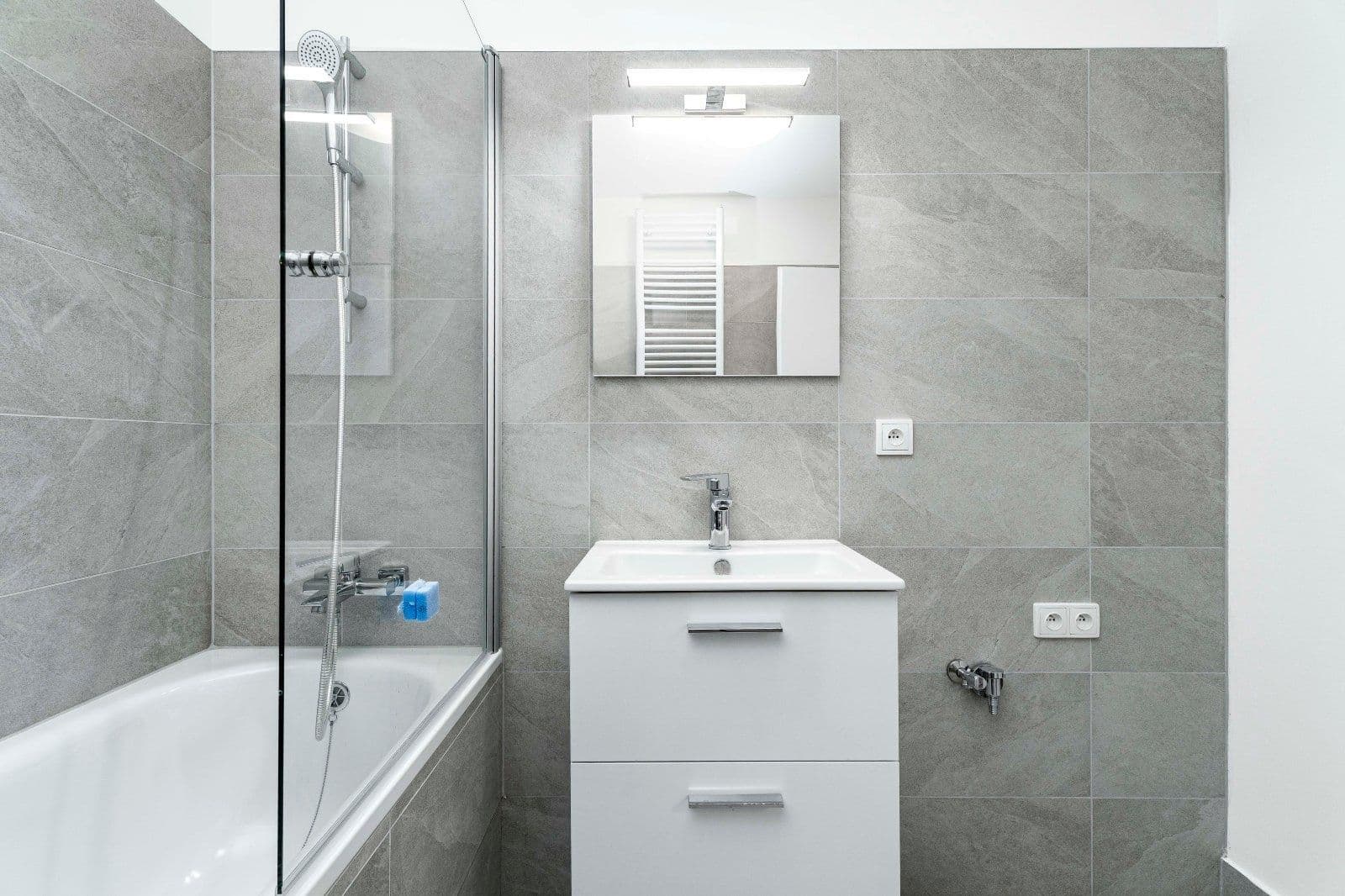 Pronájem bytu 3+kk 72 m², Kolmá, Havířov, Moravskoslezský kraj Pronájem bytu 3+kk 72 m², Kolmá, Havířov, Moravskoslezský kraj