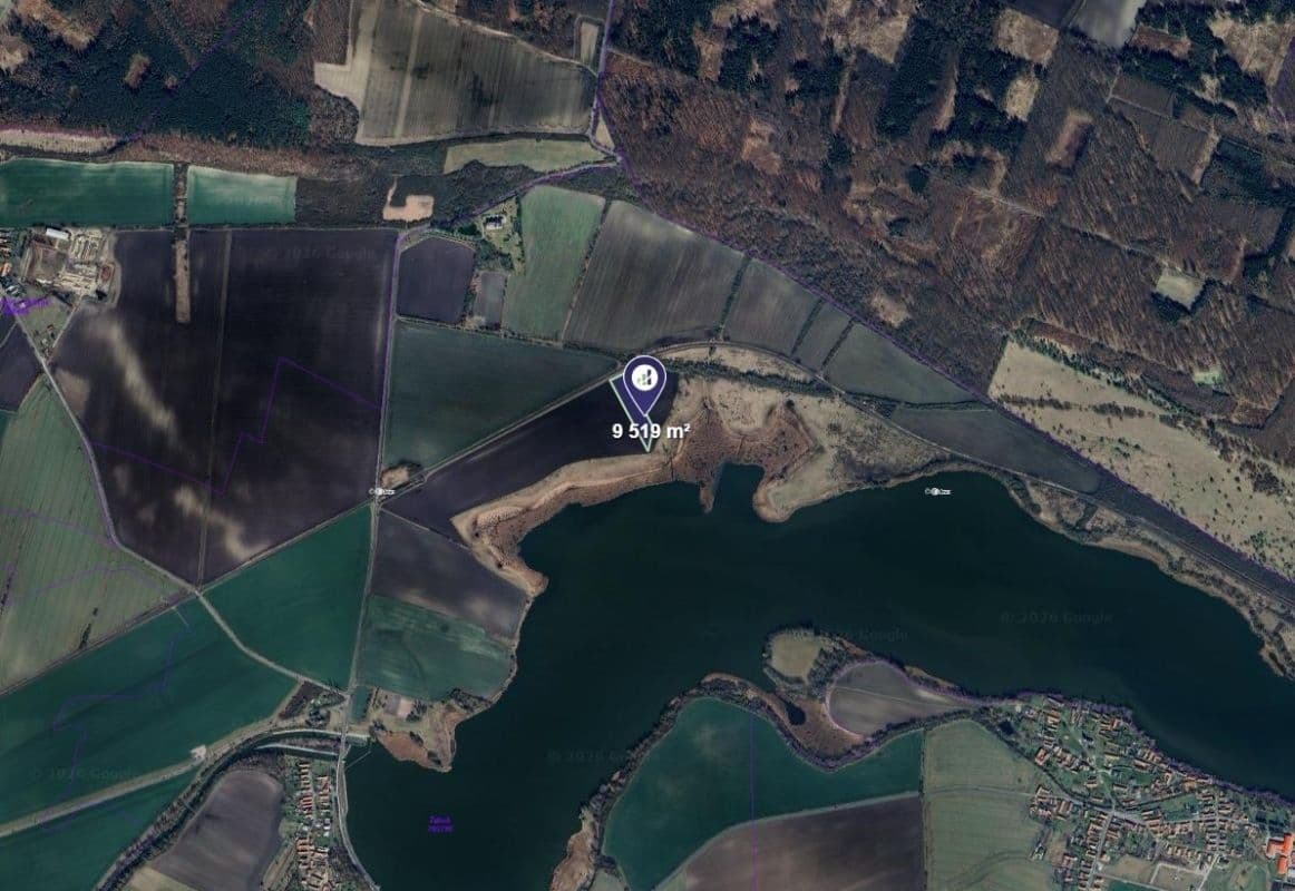 Prodej pozemku 9.519 m², Žehuň, Středočeský kraj Prodej pozemku 9.519 m², Žehuň, Středočeský kraj