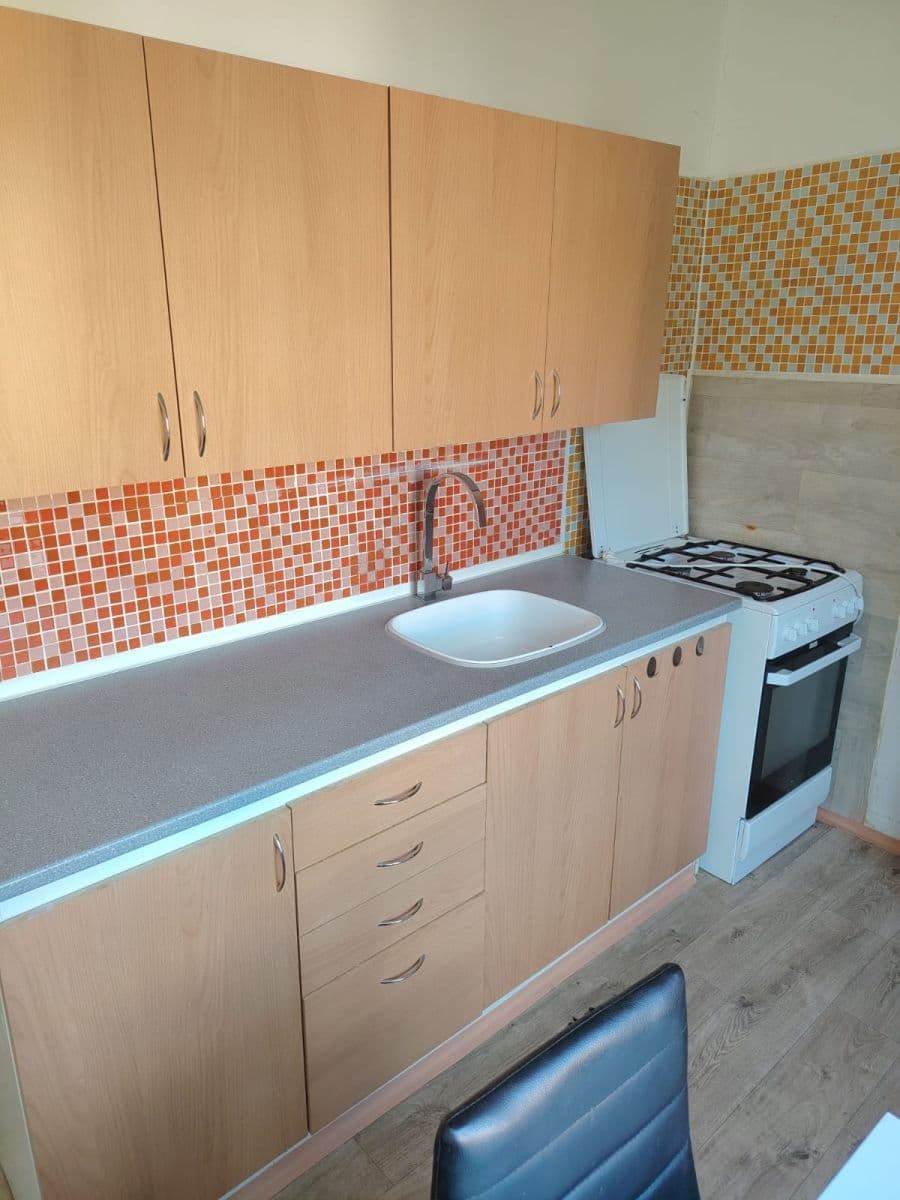 Pronájem bytu 1+1 38 m², SPC P, Krnov, Moravskoslezský kraj Pronájem bytu 1+1 38 m², SPC P, Krnov, Moravskoslezský kraj