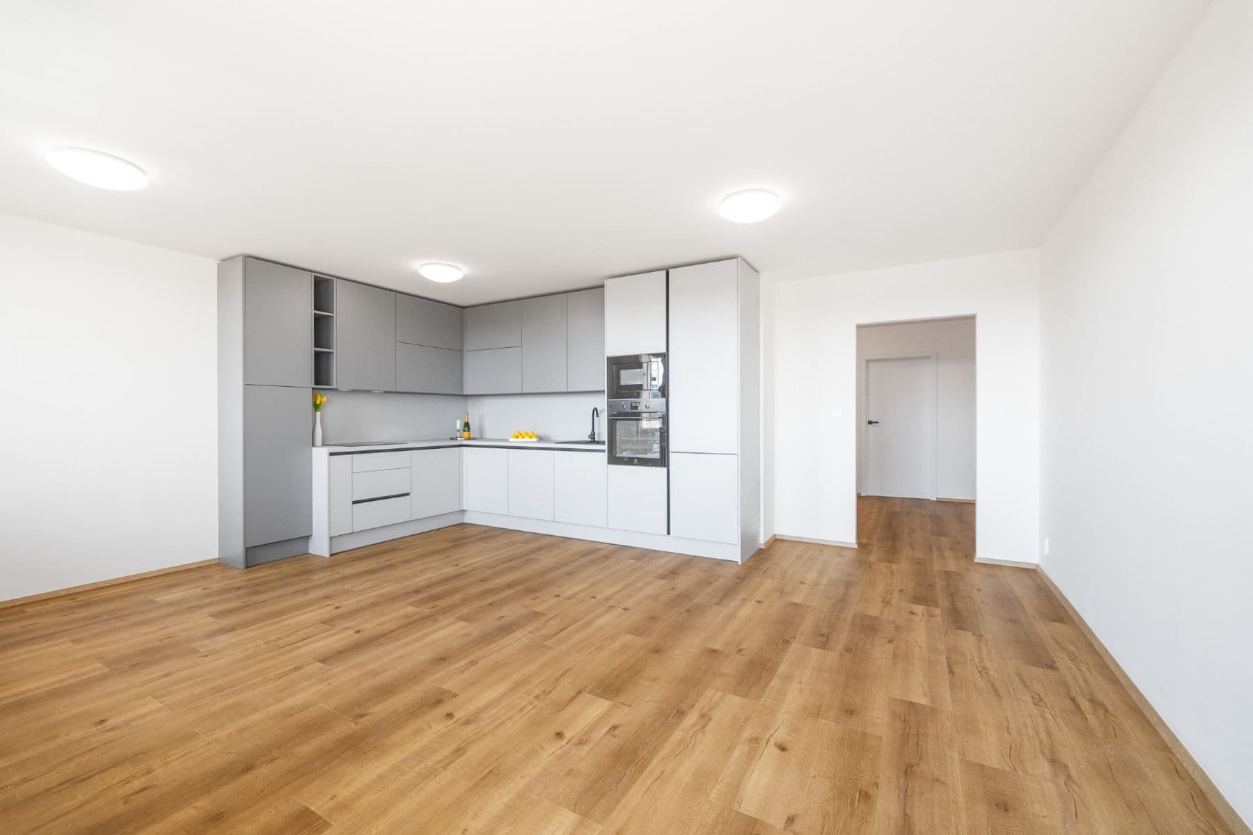 Prodej bytu 3+kk 76 m², Šluknovská, Praha, Praha Prodej bytu 3+kk 76 m², Šluknovská, Praha, Praha