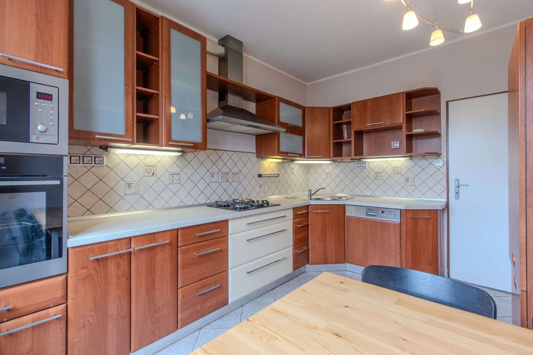 Pronájem bytu 2+1 50 m², Herálecká I, Praha, Praha Pronájem bytu 2+1 50 m², Herálecká I, Praha, Praha
