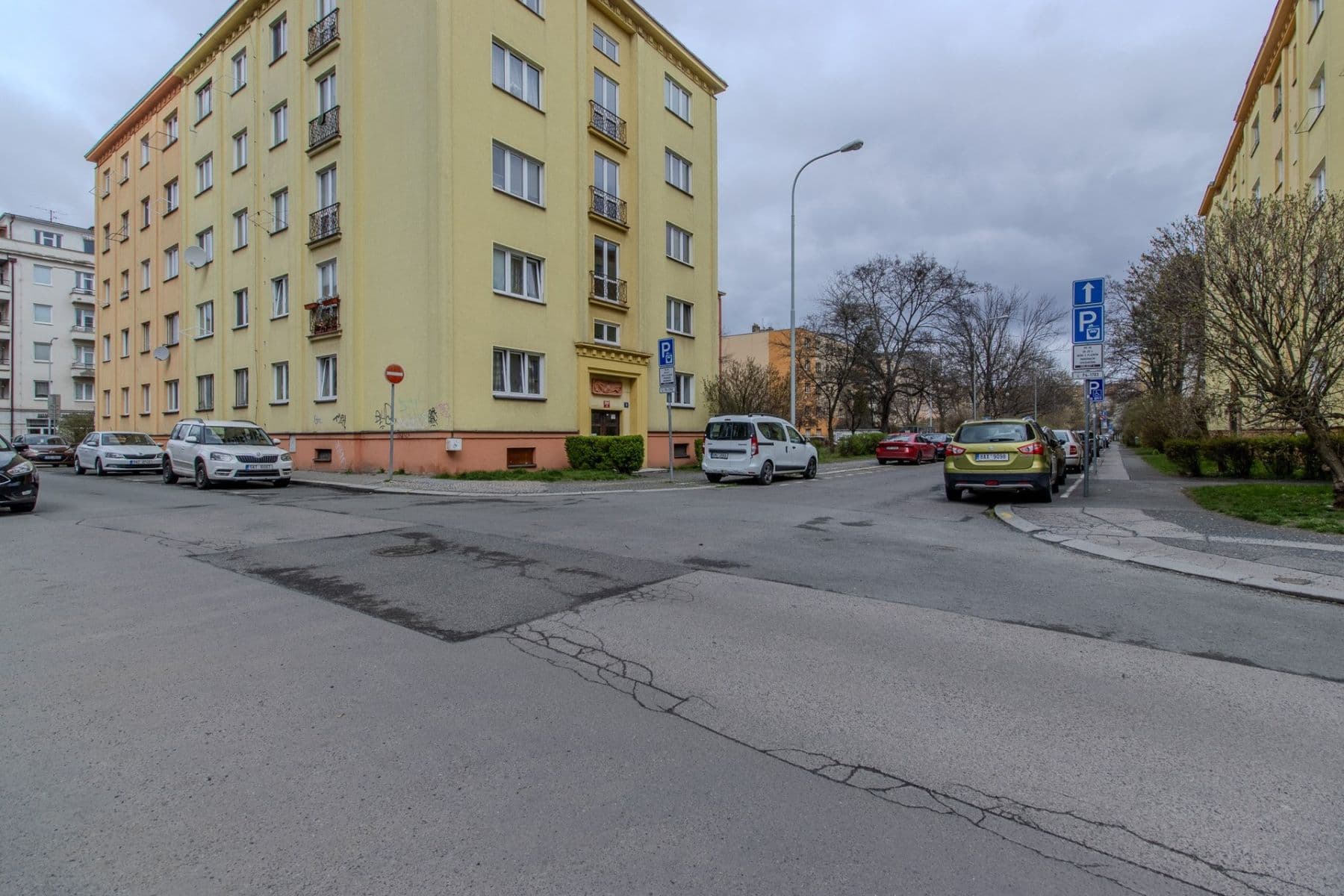 Pronájem bytu 2+1 50 m², Herálecká I, Praha, Praha Pronájem bytu 2+1 50 m², Herálecká I, Praha, Praha