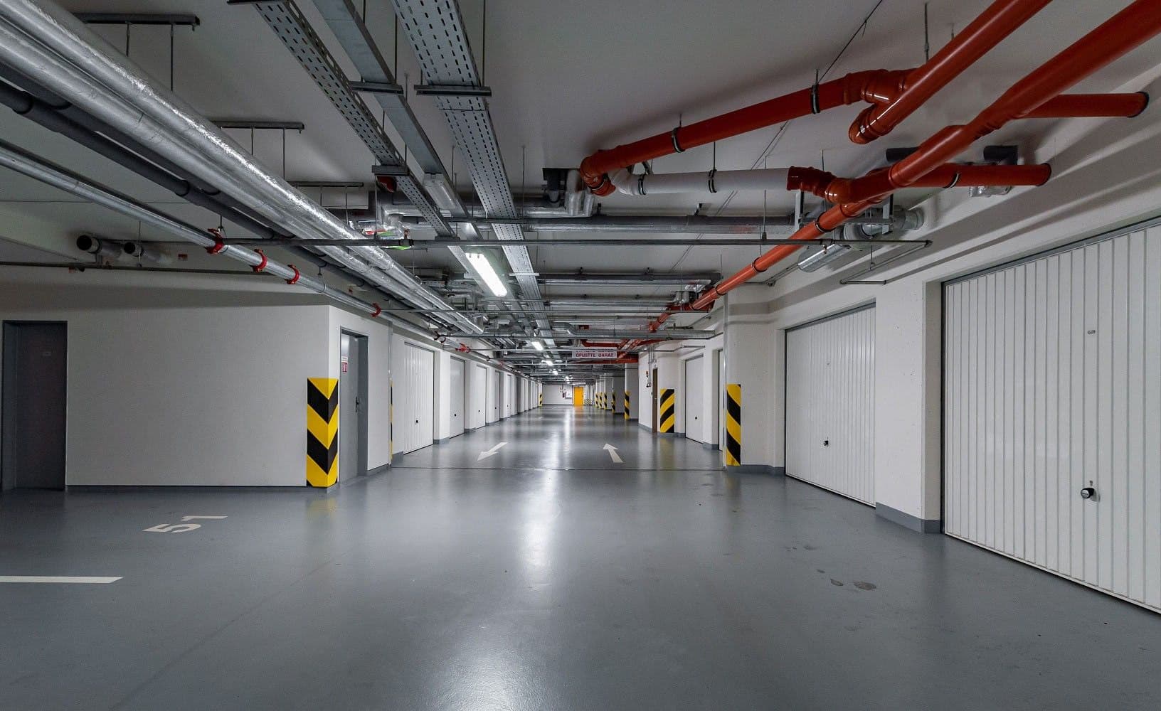 Pronájem garáže 16 m², Praha, Praha Pronájem garáže 16 m², Praha, Praha