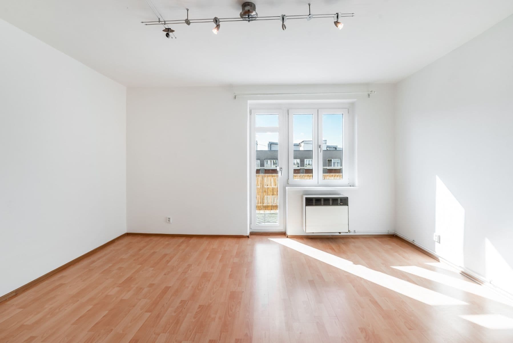 Prodej bytu 2+kk 47 m², Kloboučnická, Praha, Praha Prodej bytu 2+kk 47 m², Kloboučnická, Praha, Praha
