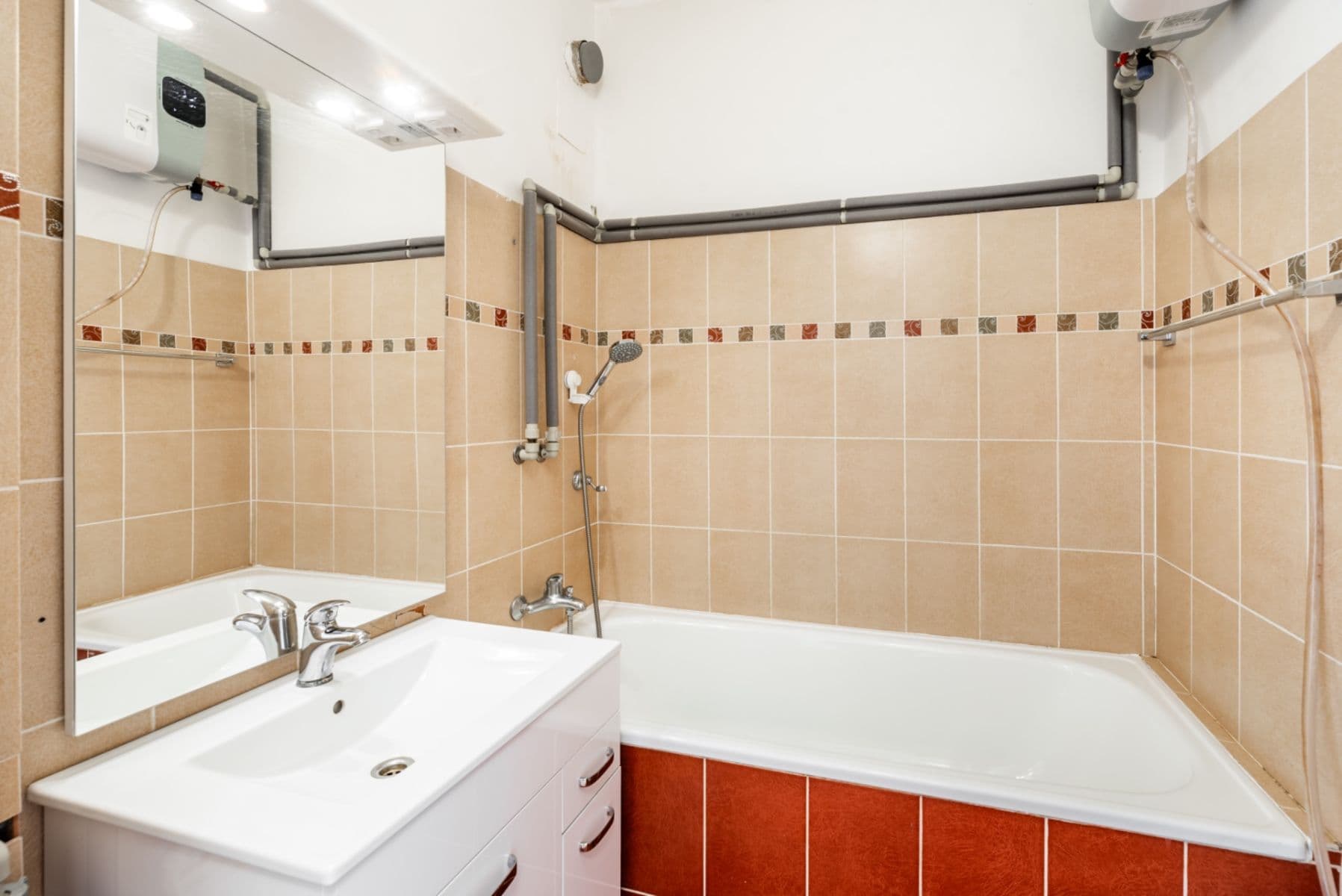 Prodej bytu 2+kk 47 m², Kloboučnická, Praha, Praha Prodej bytu 2+kk 47 m², Kloboučnická, Praha, Praha