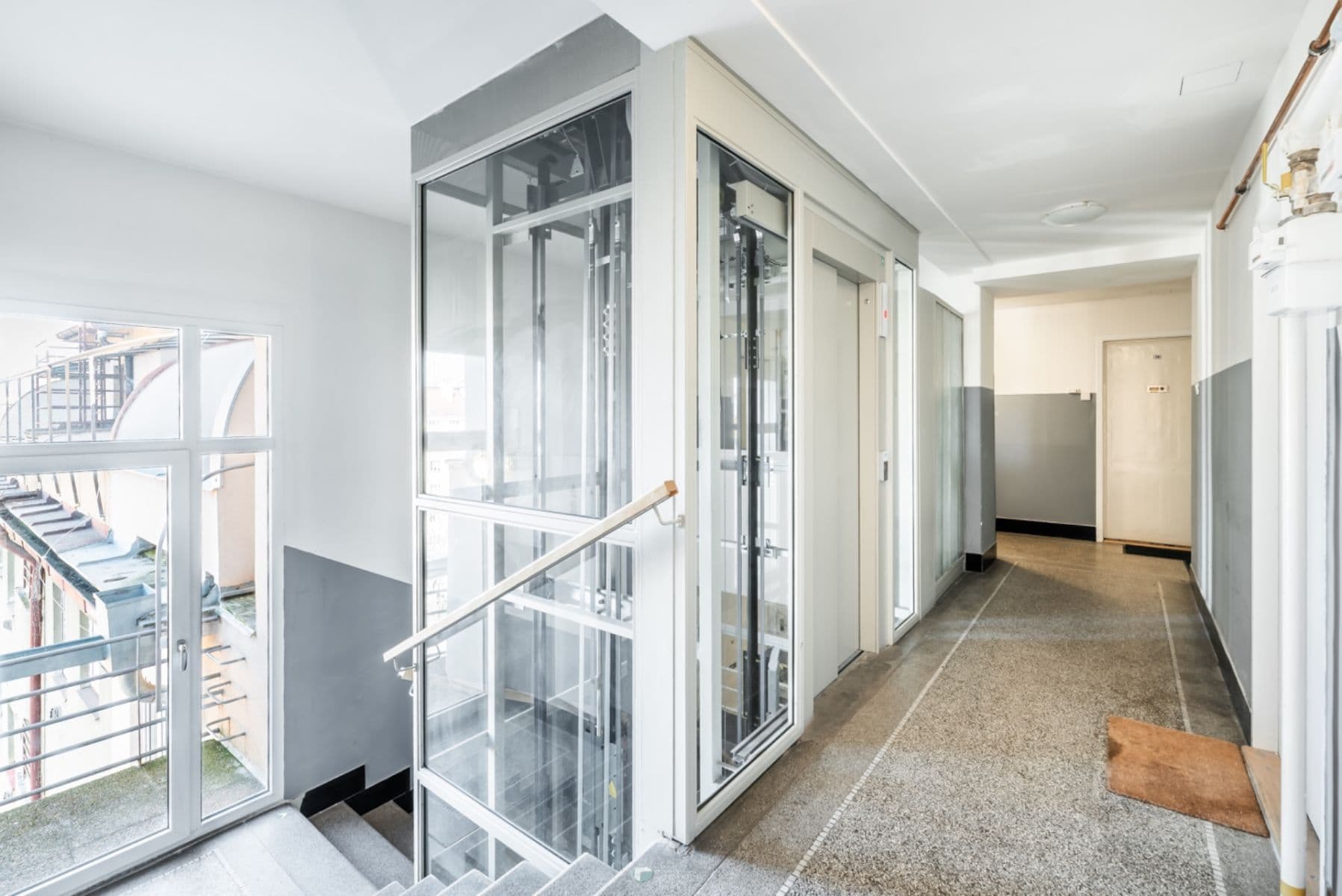 Prodej bytu 2+kk 47 m², Kloboučnická, Praha, Praha Prodej bytu 2+kk 47 m², Kloboučnická, Praha, Praha