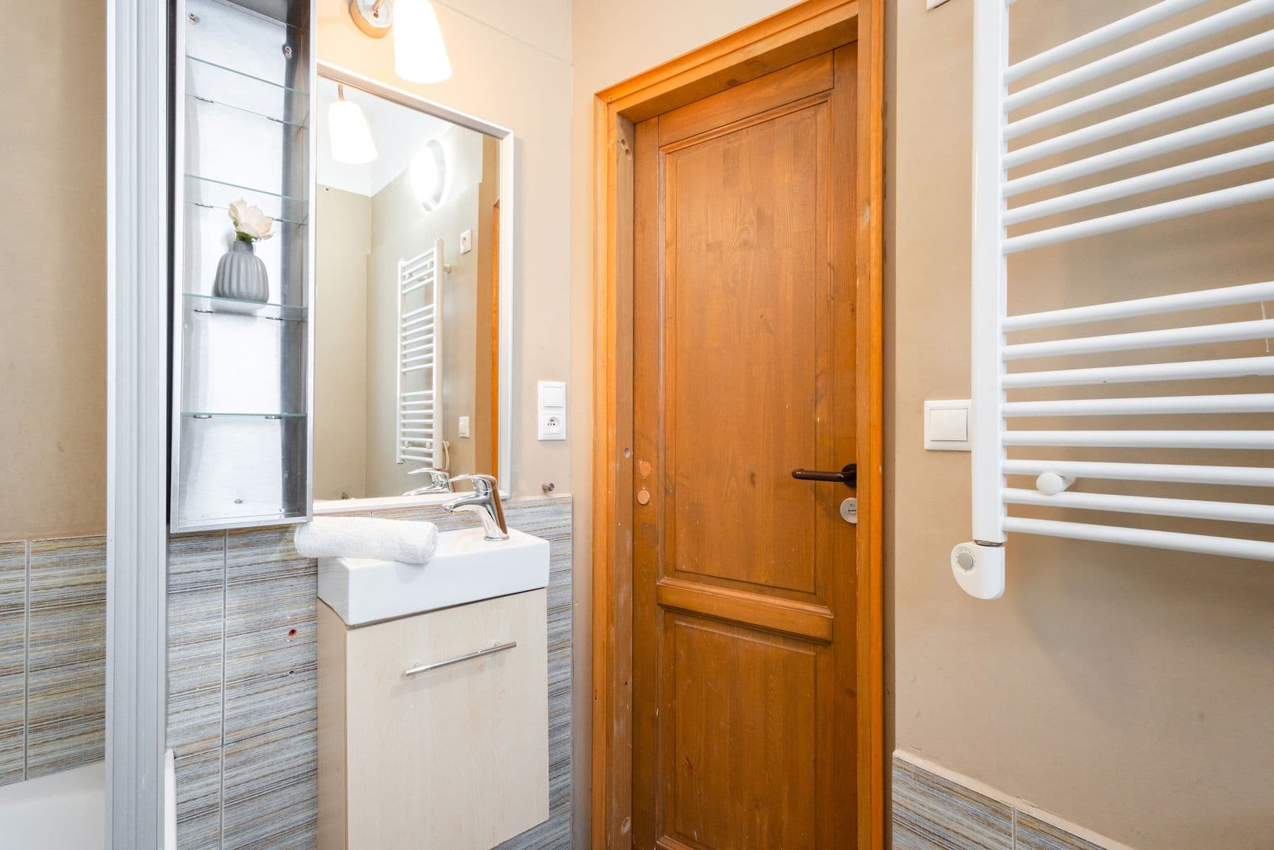 Prodej bytu 2+kk 45 m², Jeseniova, Praha, Praha Prodej bytu 2+kk 45 m², Jeseniova, Praha, Praha