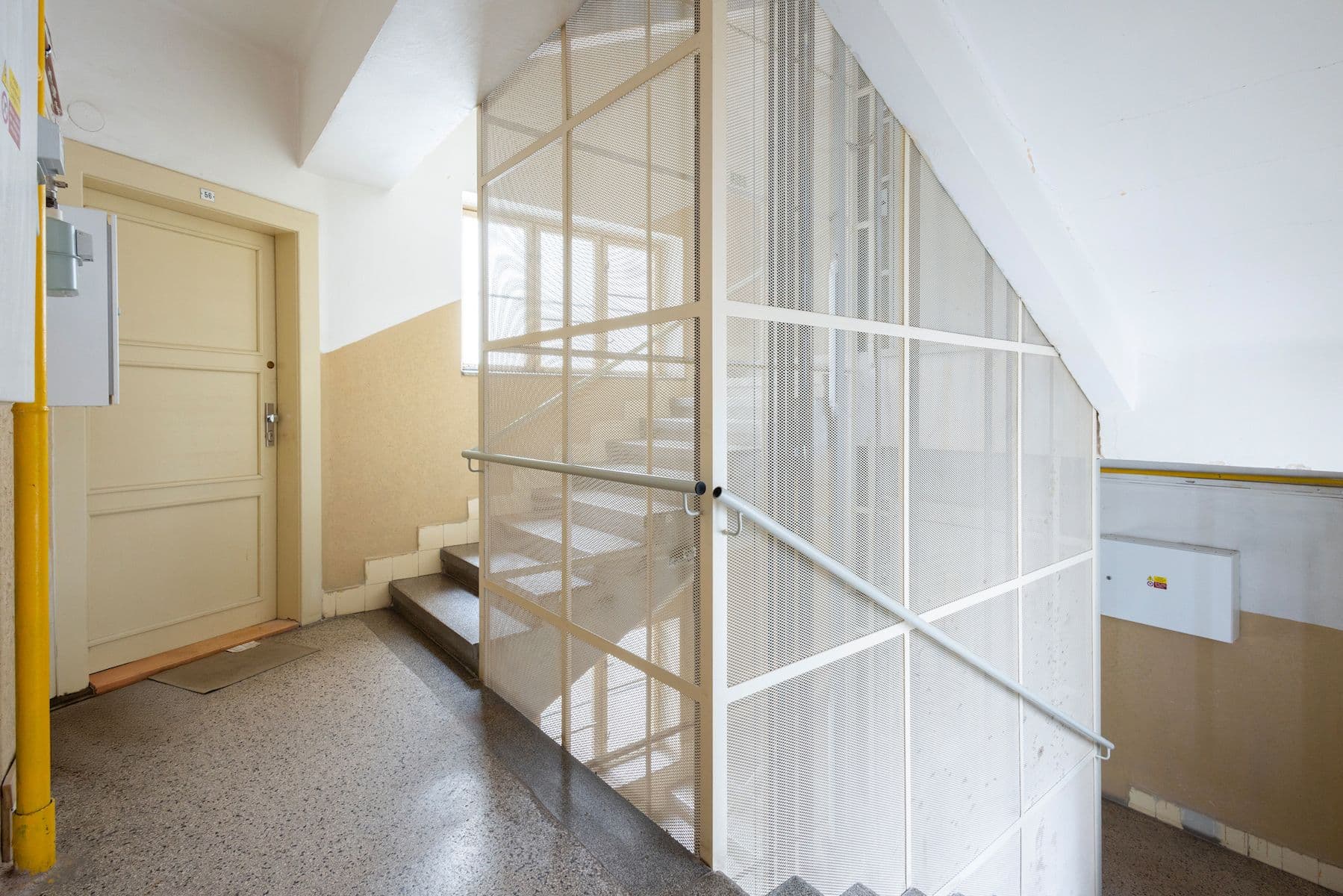 Prodej bytu 2+kk 45 m², Jeseniova, Praha, Praha Prodej bytu 2+kk 45 m², Jeseniova, Praha, Praha