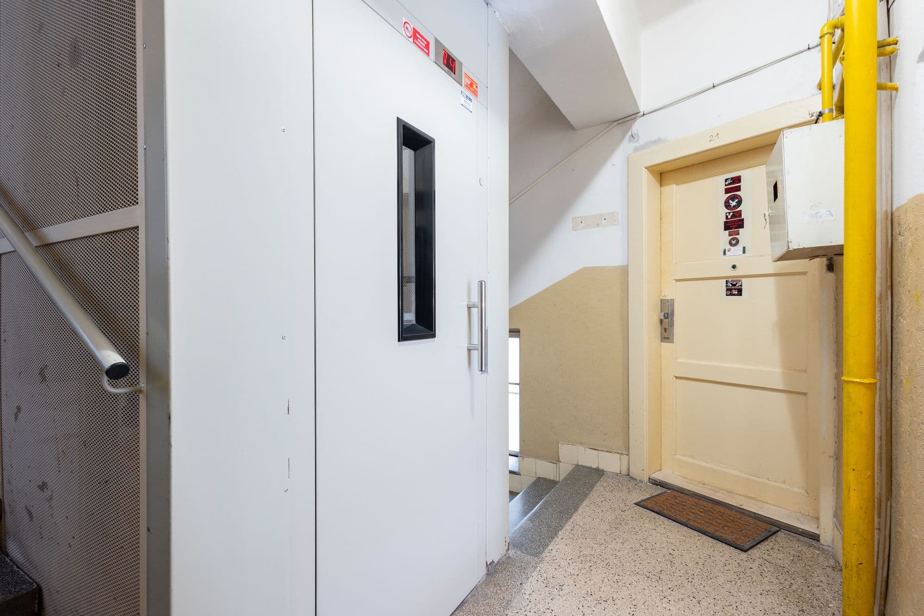 Prodej bytu 2+kk 45 m², Jeseniova, Praha, Praha Prodej bytu 2+kk 45 m², Jeseniova, Praha, Praha