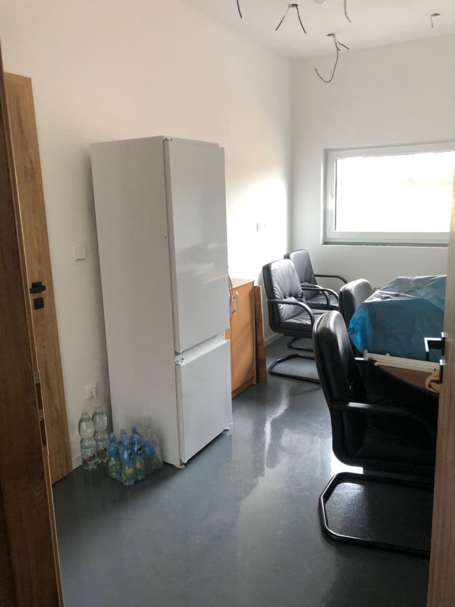 Prodej nebytového prostoru 282 m², Táborská, Čáslav, Středočeský kraj Prodej nebytového prostoru 282 m², Táborská, Čáslav, Středočeský kraj