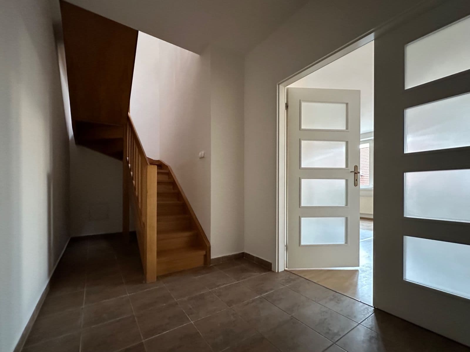 Pronájem bytu 4+kk 123 m², V Háji, Praha, Praha Pronájem bytu 4+kk 123 m², V Háji, Praha, Praha