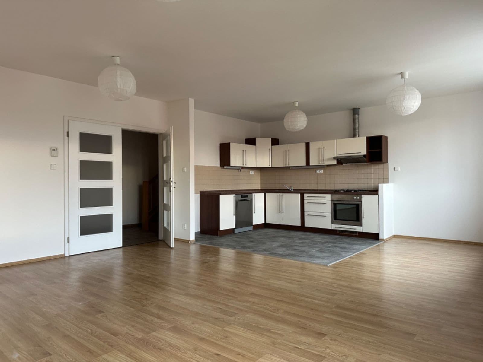 Pronájem bytu 4+kk 123 m², V Háji, Praha, Praha Pronájem bytu 4+kk 123 m², V Háji, Praha, Praha