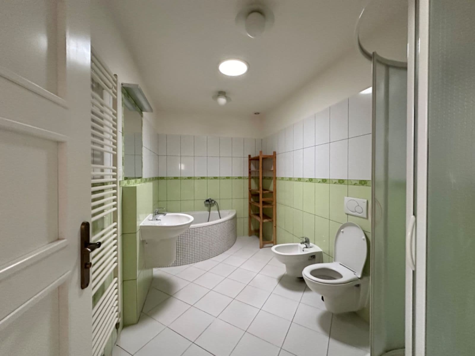 Pronájem bytu 4+kk 123 m², V Háji, Praha, Praha Pronájem bytu 4+kk 123 m², V Háji, Praha, Praha