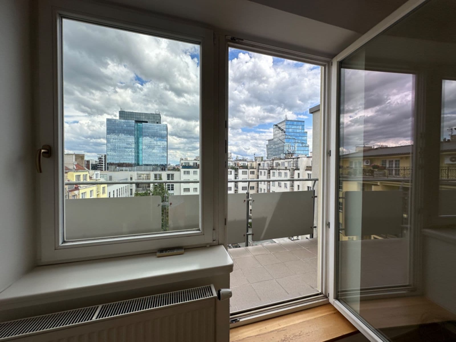 Pronájem bytu 4+kk 123 m², V Háji, Praha, Praha Pronájem bytu 4+kk 123 m², V Háji, Praha, Praha