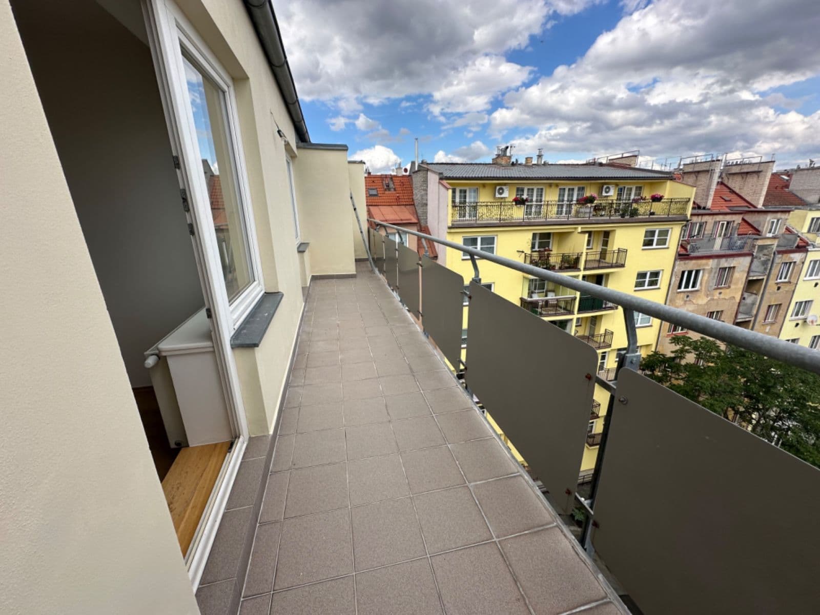 Pronájem bytu 4+kk 123 m², V Háji, Praha, Praha Pronájem bytu 4+kk 123 m², V Háji, Praha, Praha
