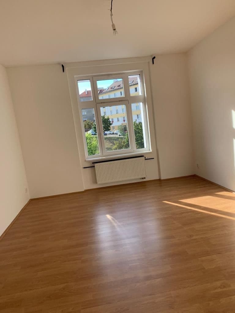 Pronájem bytu 2+1 49 m², Primátorská, Praha, Praha Pronájem bytu 2+1 49 m², Primátorská, Praha, Praha